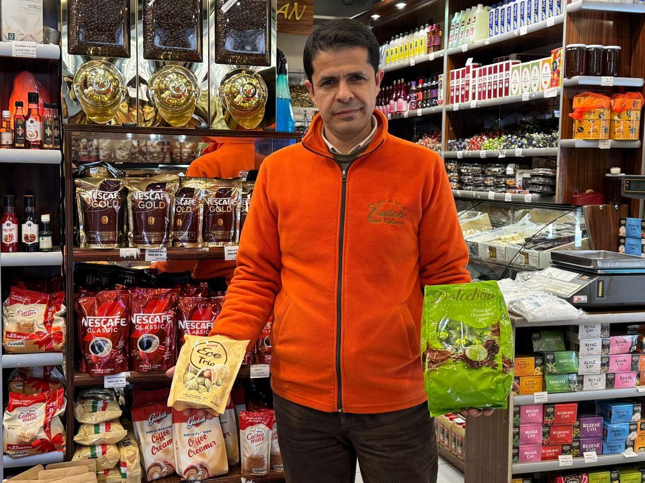 Hamdi & Kadir Kuden’de Bayram Geleneği: Şeker ve Çikolatalar Raflardaki Yerini Aldı 4